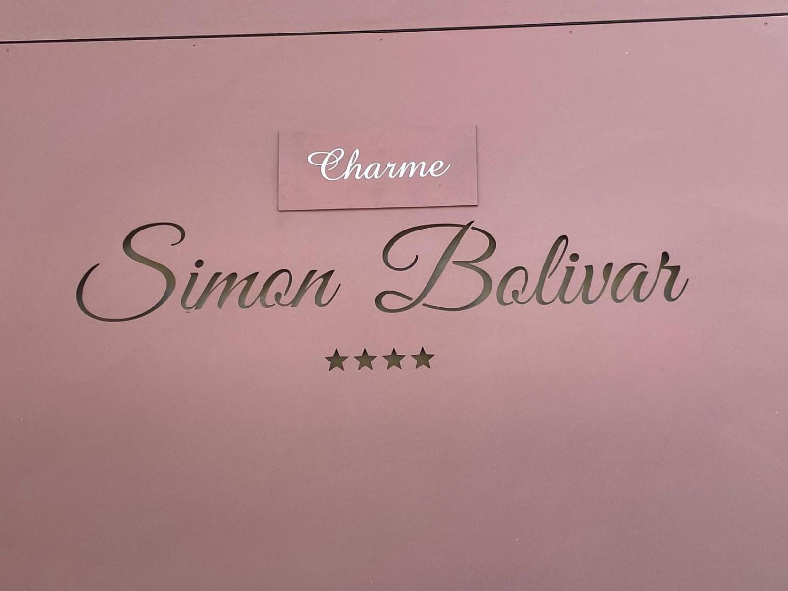 Charme Simon Bolivar ノート エクステリア 写真